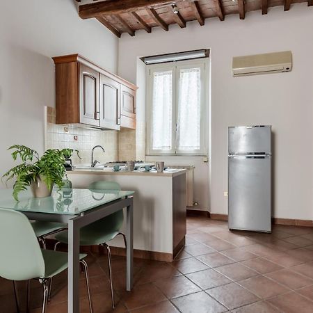 Lucca - Piazza Dell'Anfiteatro Central Apartment! المظهر الخارجي الصورة