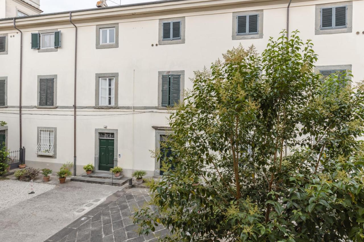 Lucca - Piazza Dell'Anfiteatro Central Apartment! المظهر الخارجي الصورة